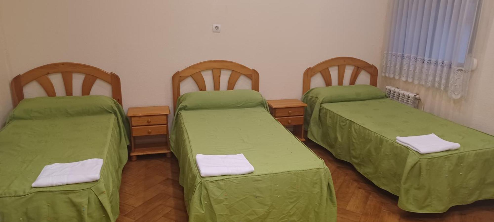 Hostal Pacios Madrid Ngoại thất bức ảnh