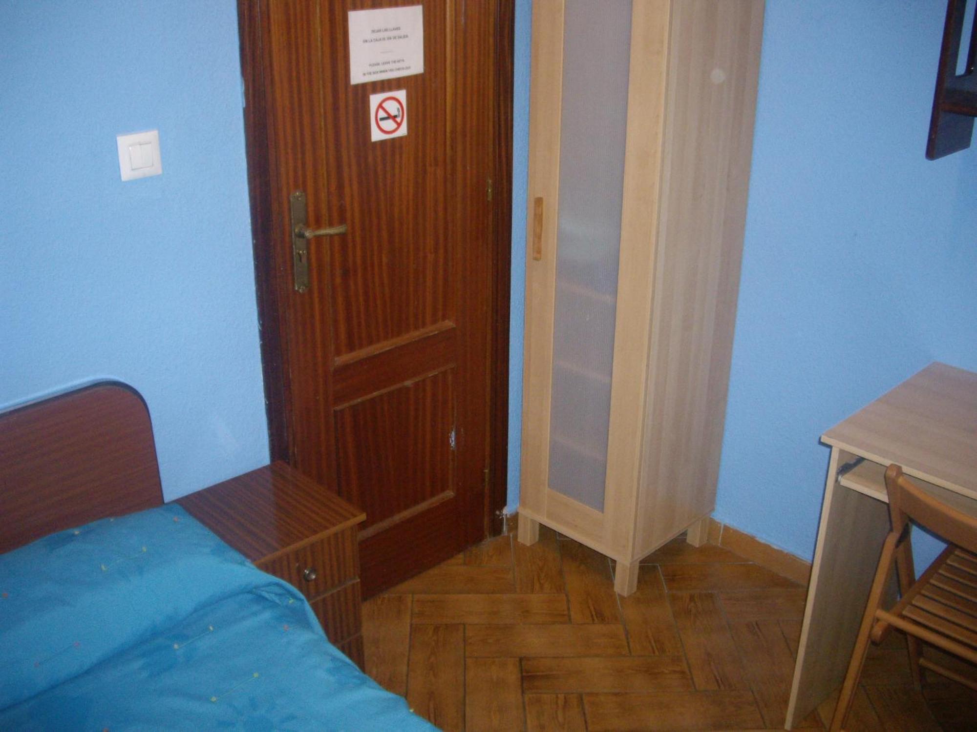 Hostal Pacios Madrid Ngoại thất bức ảnh