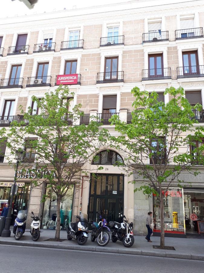 Hostal Pacios Madrid Ngoại thất bức ảnh
