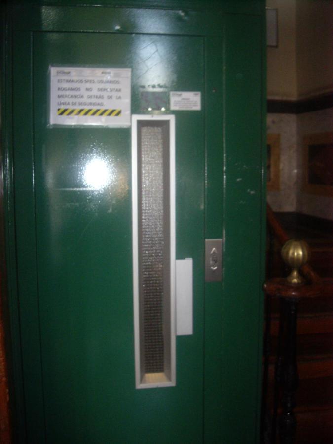 Hostal Pacios Madrid Ngoại thất bức ảnh